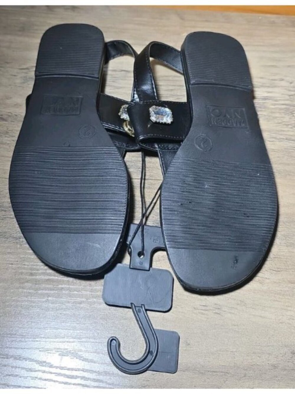 Madden NYC Girls Black Slip On Studded Sandal Size 2 - Picture 5 of 7